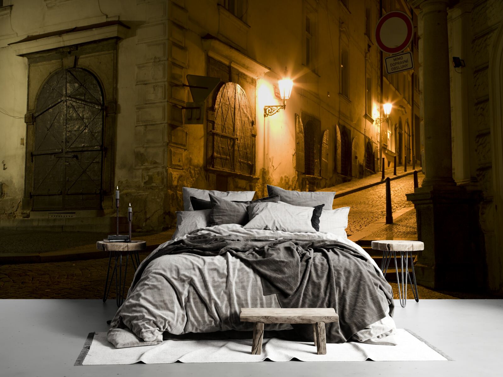 Fototapeta stara praga pod osłoną nocy