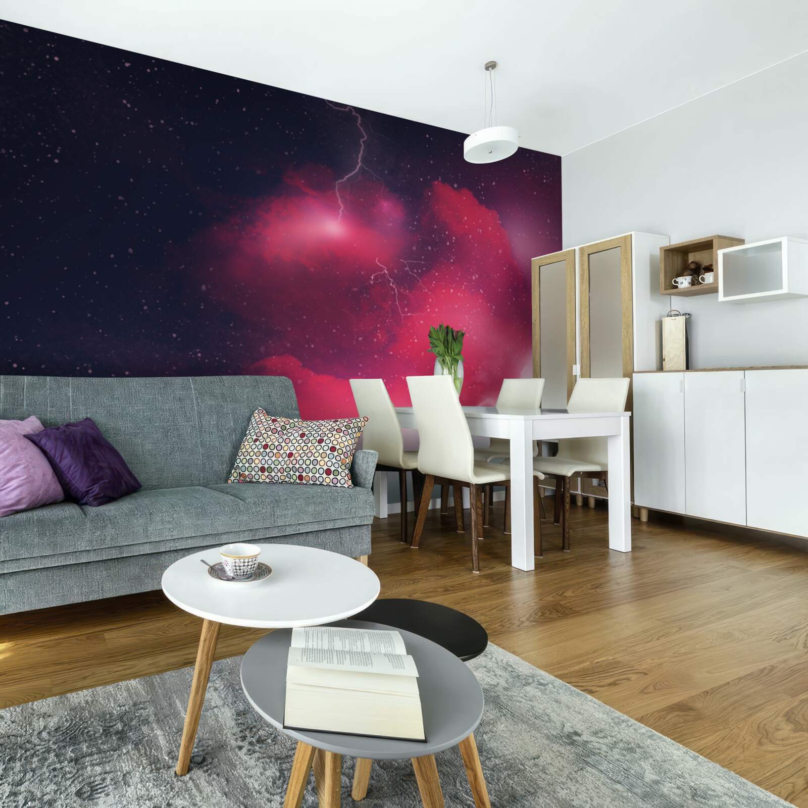 Fototapeta błyski burzy w szkarłatnej przestrzeni