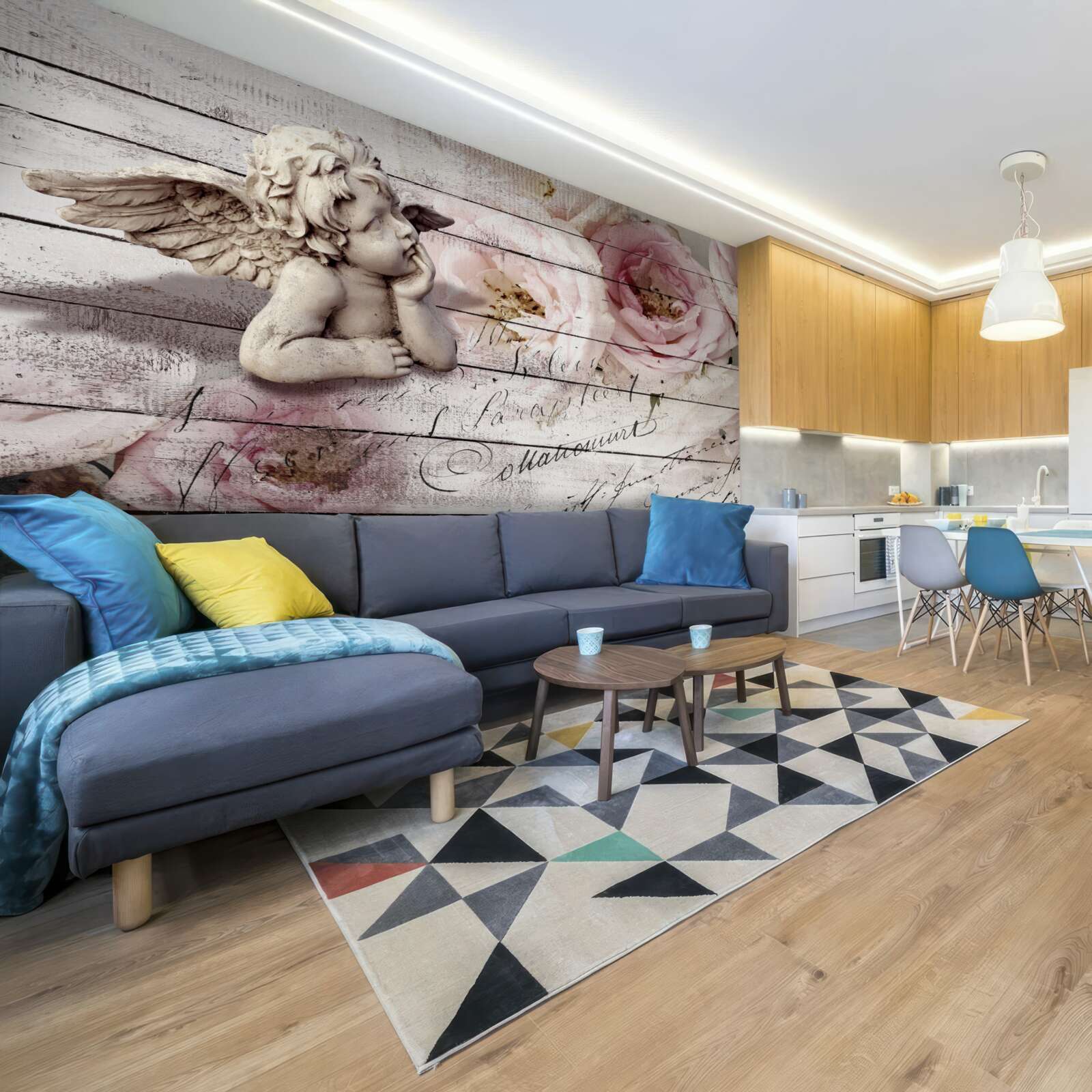 Fototapeta zamyślony mały aniołek na parkietowej podłodze