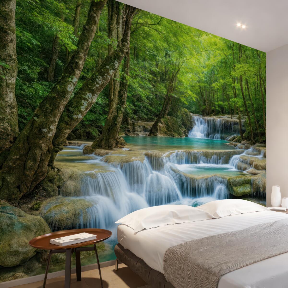 Fototapeta Bystrza strumienia w lesie.