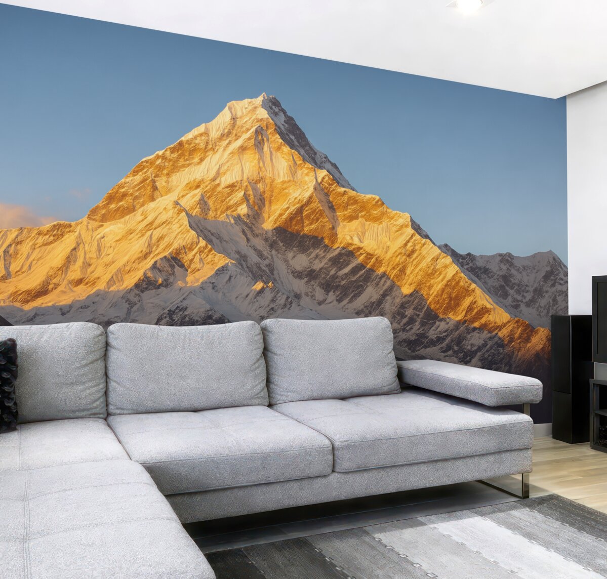 Fototapeta Wielka góra o poranku.