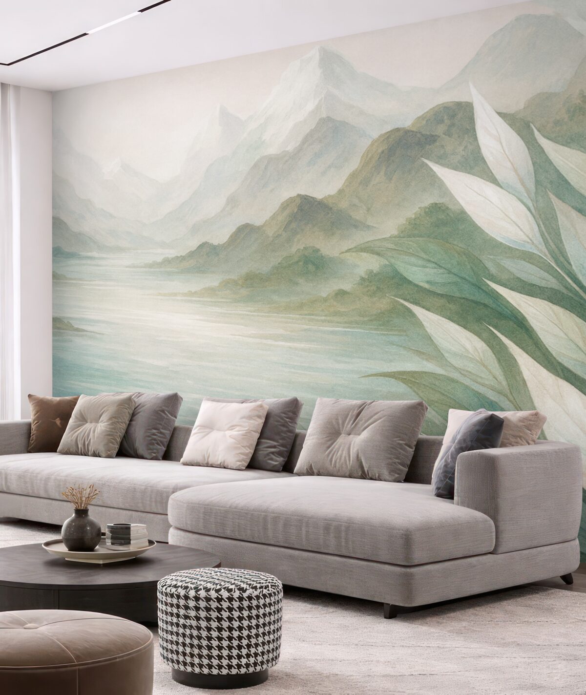 Fototapeta Jezioro w górach z nachylonymi stokami.