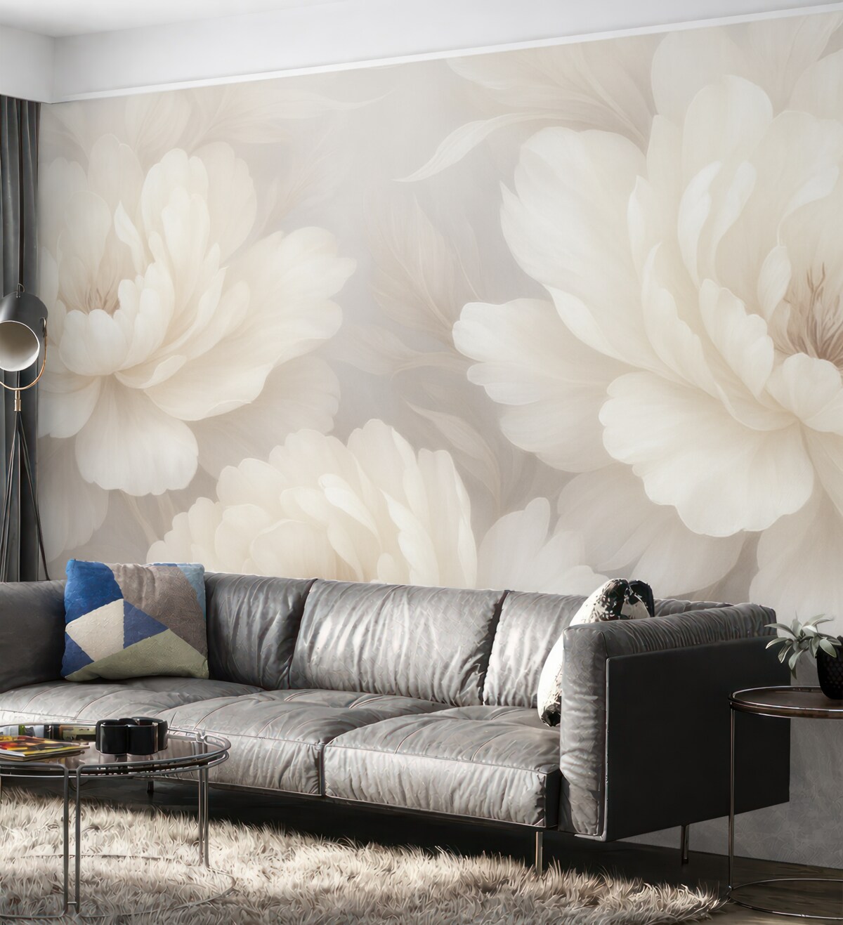 Fototapeta Subtelne, szerokie kwiaty w lekkich kremowo-białych tonach na stonowanym tle.