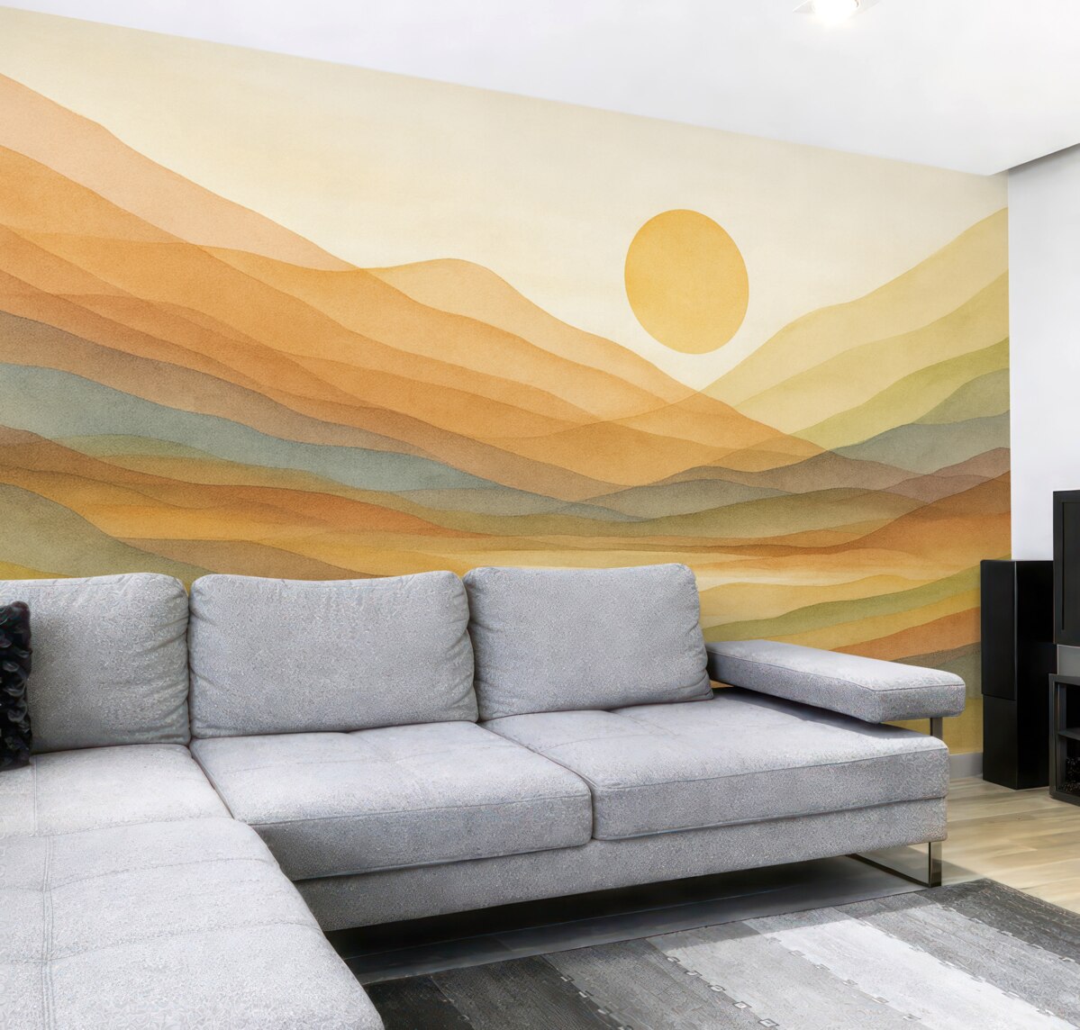 Fototapeta Górzysty pejzaż z przyjemnym słońcem na niebie, falującymi wzgórzami w tonacjach pomarańczu, żółci i brązu.