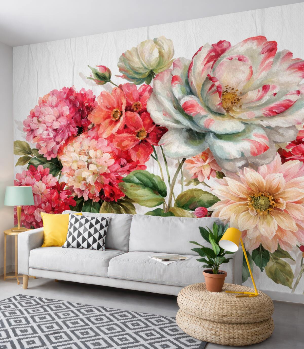 Fototapeta Wielkie różowe i białe piwonie, czerwone dalie oraz zielone liście na białym, fakturowanym tle.