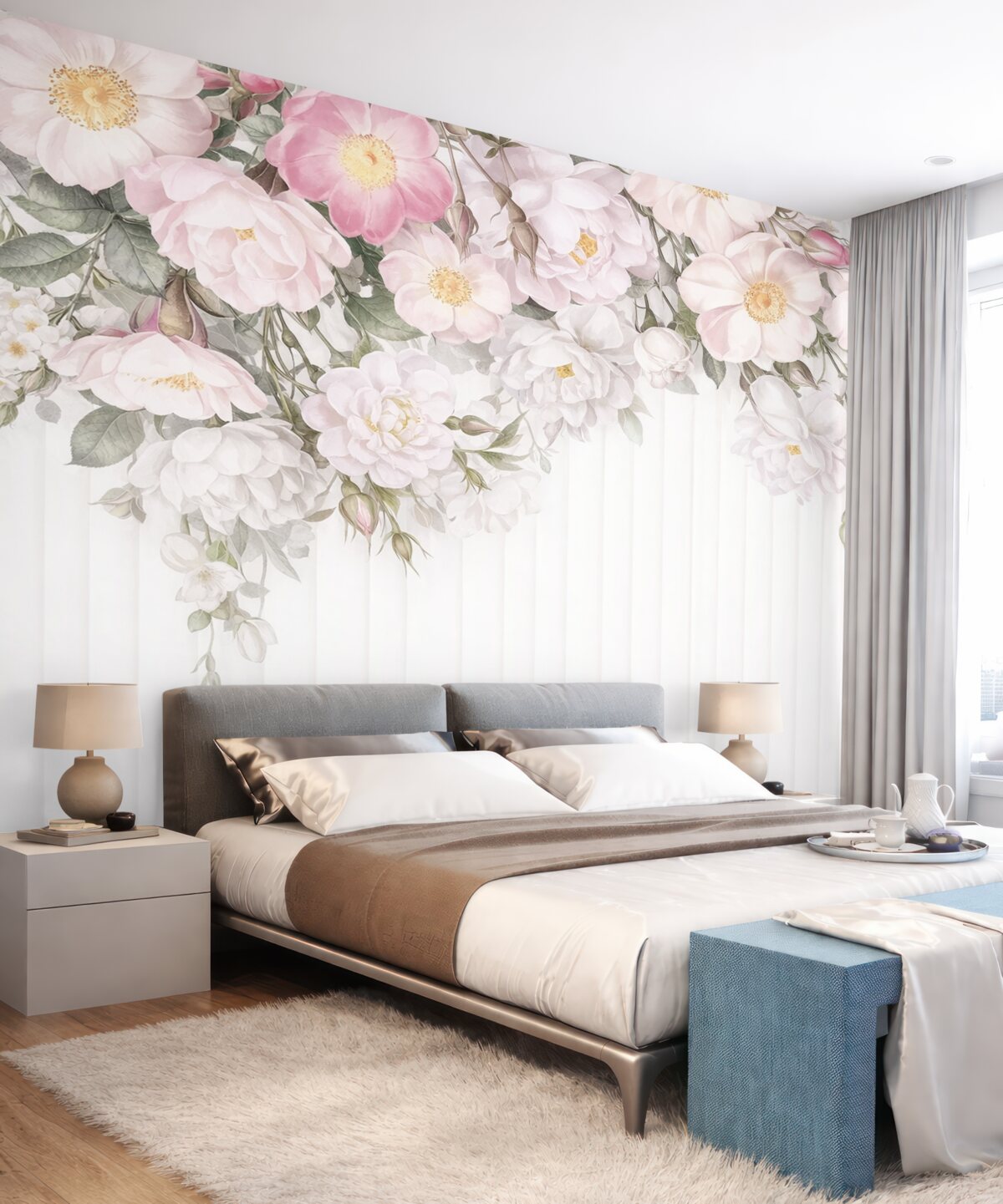 Fototapeta Bukiet subtelnych białych i różowych kwiatów z zielonymi liśćmi na jasnym tle.