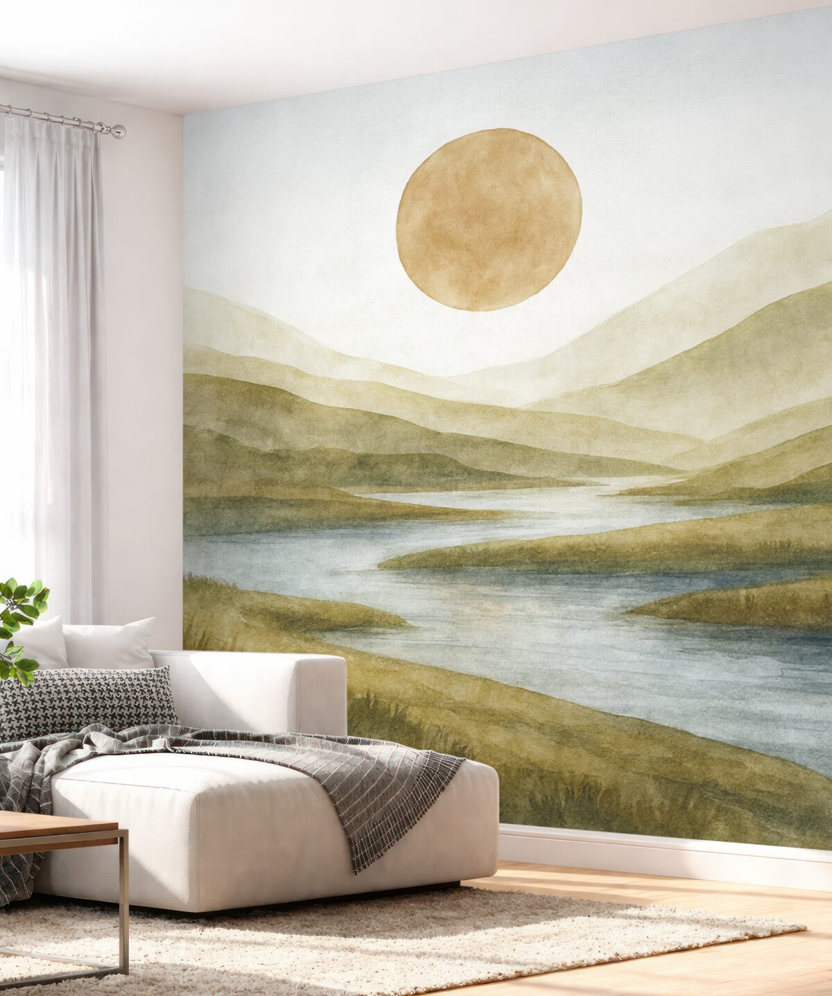 Fototapeta Widok na warstwowe góry o łagodnych zboczach, wijąca się rzeka oraz delikatne pomarańczowe słońce na firmamencie.