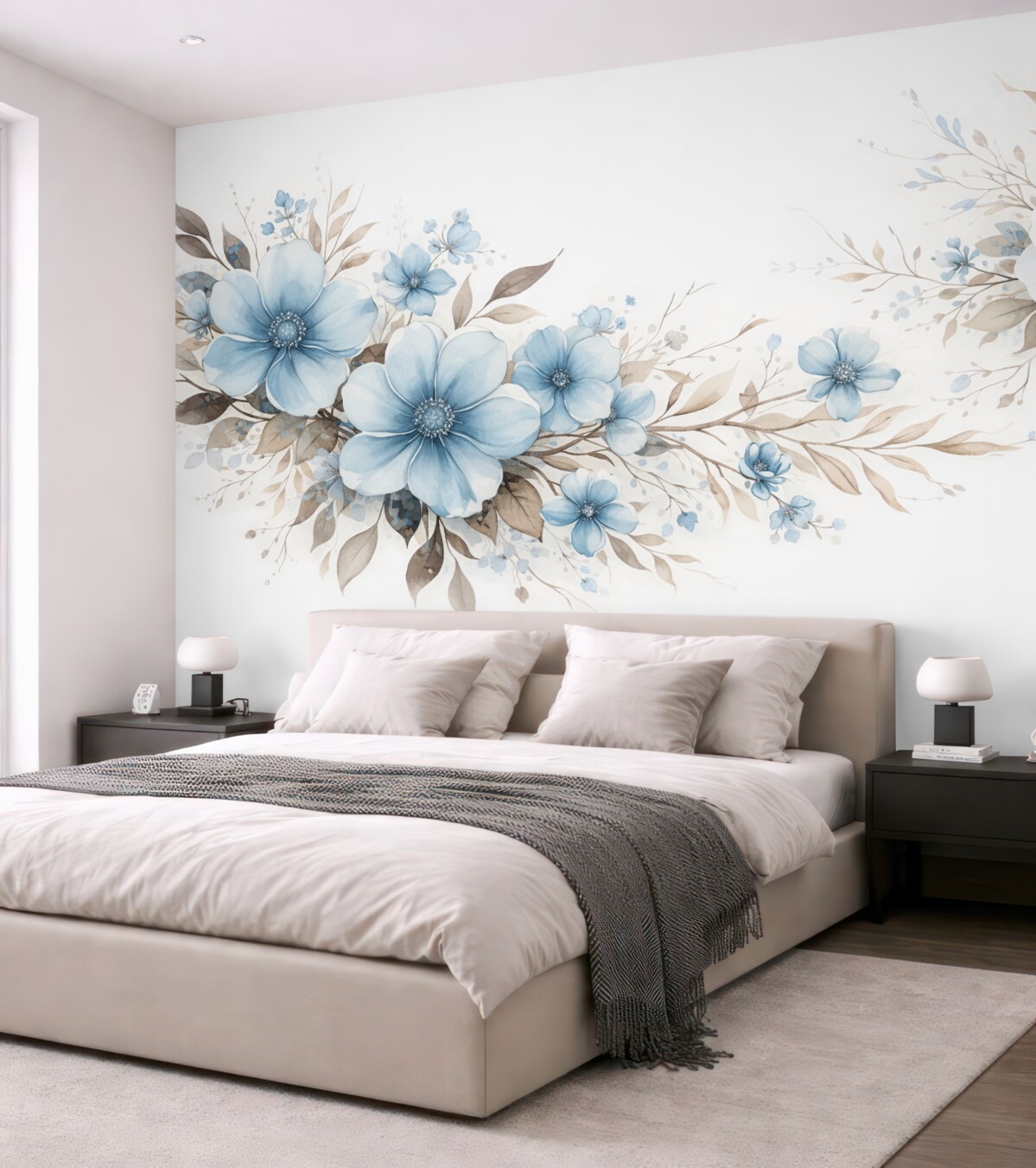 Fototapeta Układ kwiatowy z niebieskimi roślinami i brązowymi liśćmi.